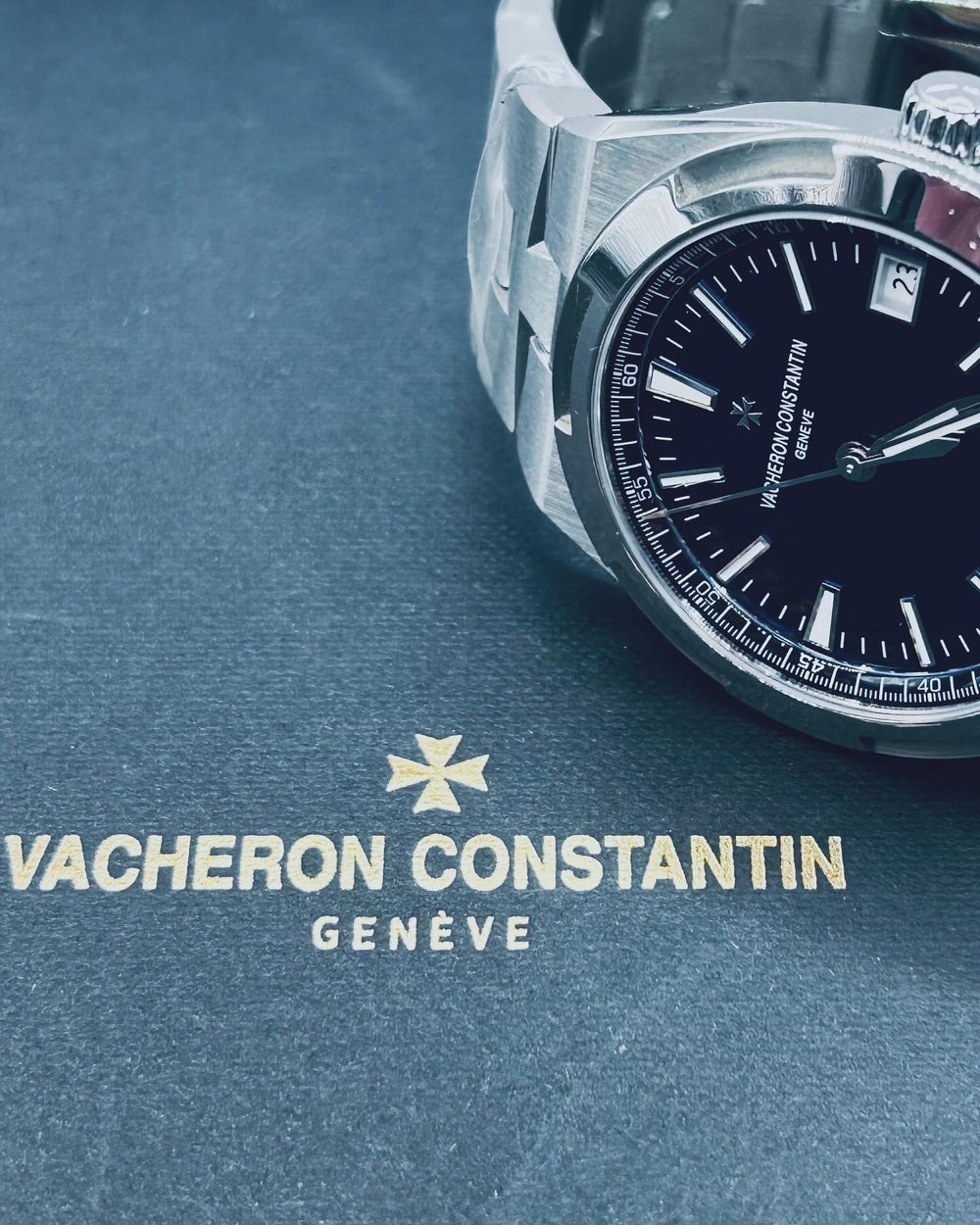 Vacheron Constantin Overseas 4500V
