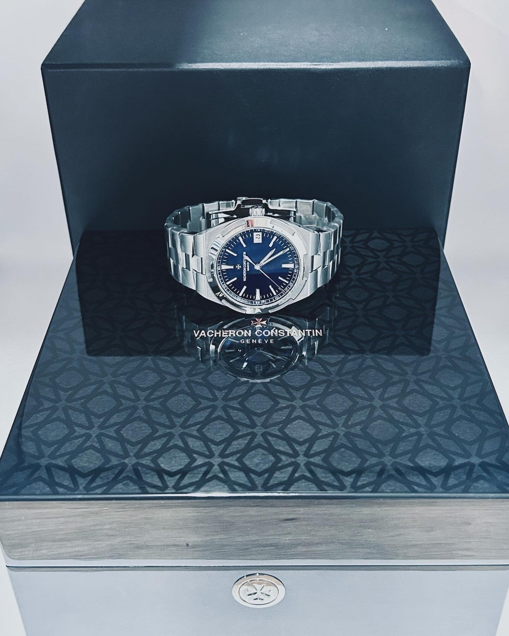 Vacheron Constantin Overseas 4500V